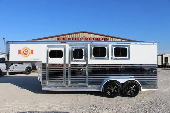 Twin Cities South Trailers Photo